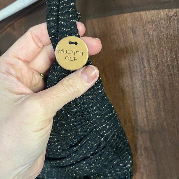 Niptuck one piece - Picture 3 of 7